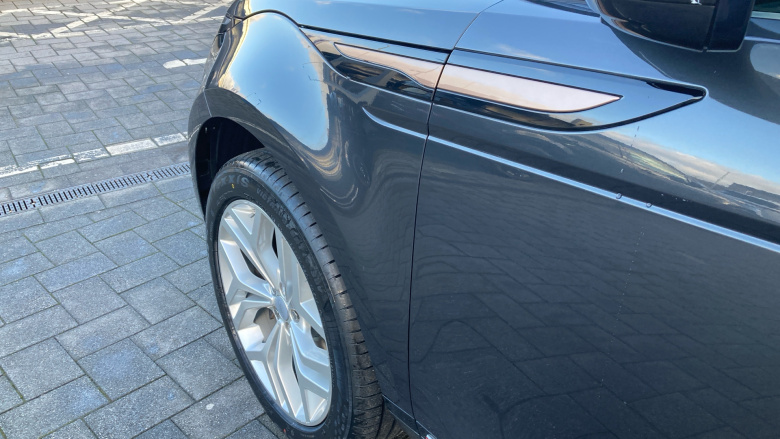 Land Rover Range Rover Evoque 2.0 P250 R-Dynamic SE 5dr Auto Petrol Hatchback